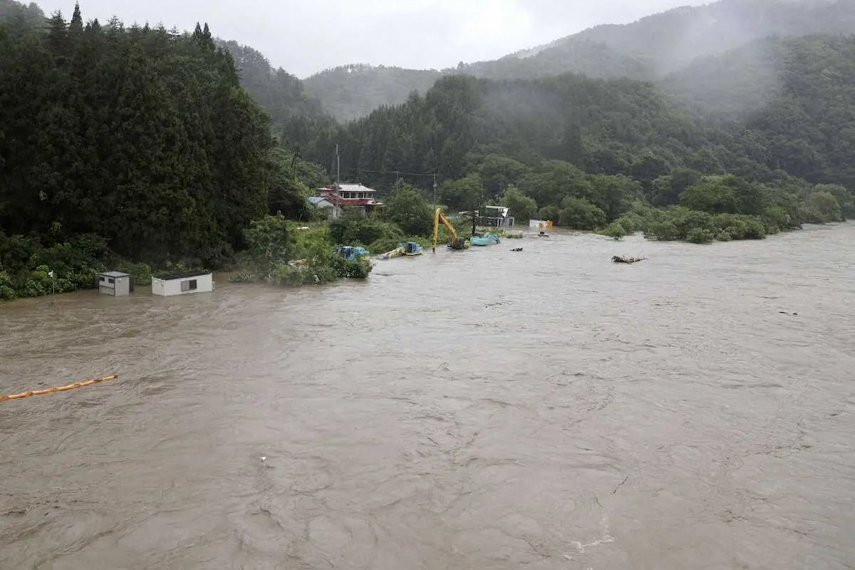 台風5号　東北横断　岩手で記録的雨量で浸水も　14日まで影響の恐れ