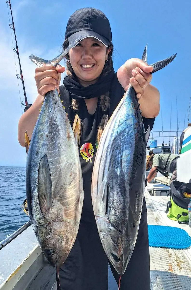 【画像・写真】大物祭り大興奮!!キメジ8・2キロ　数年ぶりに本ガツオもキハダも活発　平塚・庄三郎丸