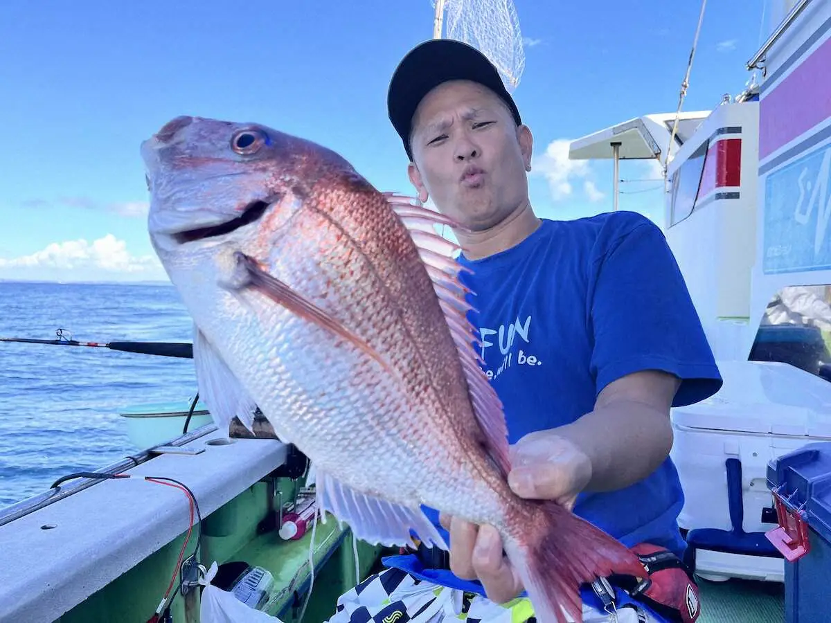 【画像・写真】マダイ　初挑戦のコマセで1投目いきなり2・3キロ　一足早く“海の紅葉狩り”行ってきました