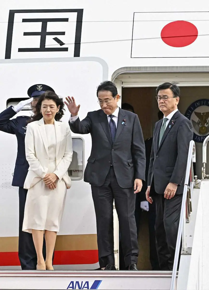 【画像・写真】林芳正官房長官、総裁選の選挙活動を一時中止、石川県大雨に対応　岸田首相は最後の外遊