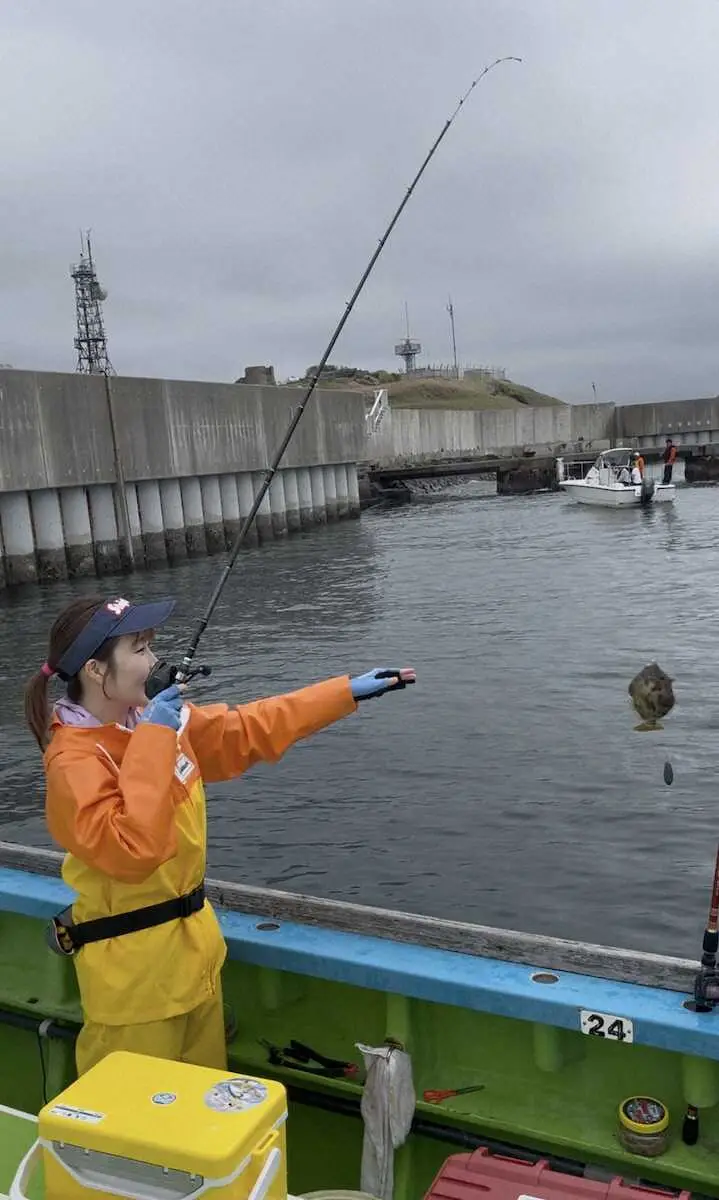 【画像・写真】ツ抜け!!　肝パン良型カワハギ　旬の“海のフォアグラ”「叩き釣り」が肝　東京・東大井「いわた」