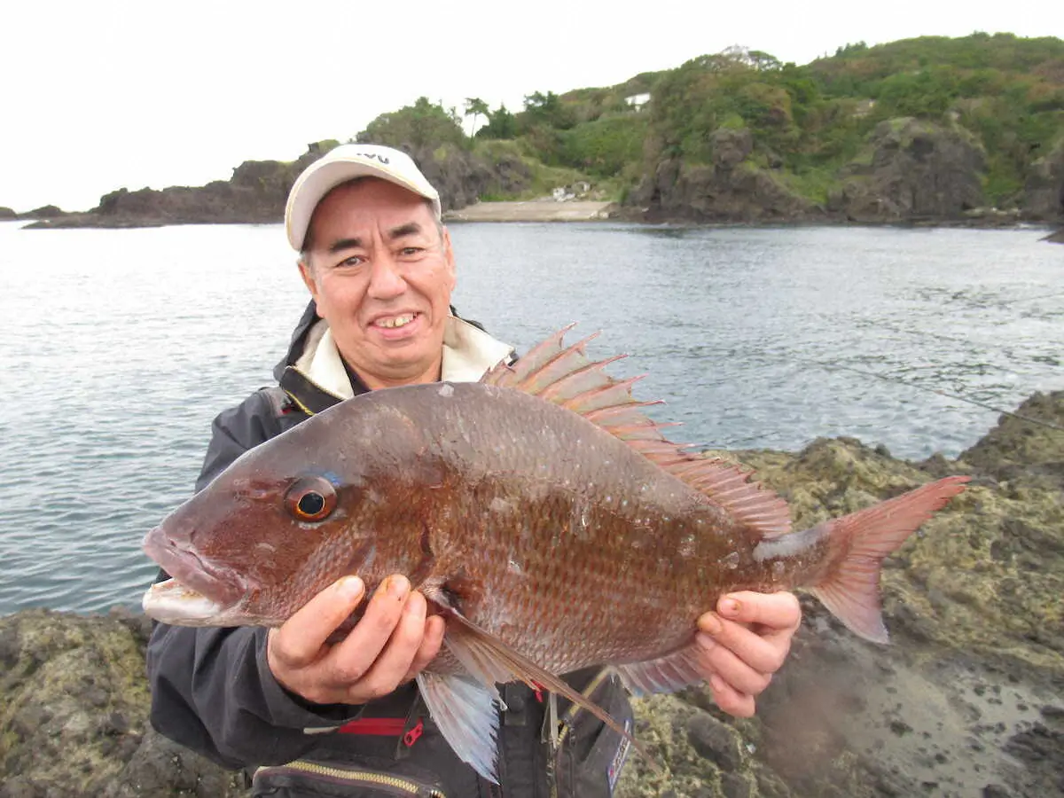 40センチ超クロダイ＆64センチマダイ　絶景の津軽海峡で本命ヒット！