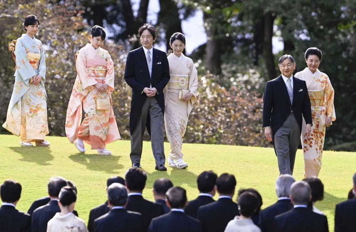 【画像・写真】秋の園遊会に1400人　北口らパリ五輪金メダリストの姿も