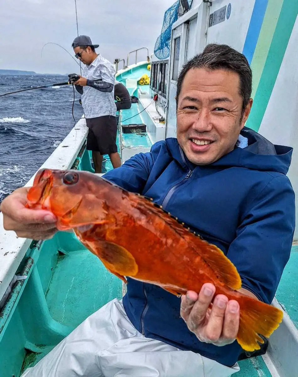 “海の宝石”40センチ級アカハタが面白い　南伊豆・下田沖　ゲストに1キロ級メイチダイも