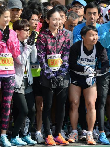 安藤美姫さん　１０・５キロ完走もフラフラ「完走できて良かった」