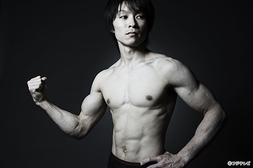 内村、加藤、白井ら日本代表　世界体操へ究極の肉体美を披露