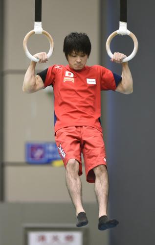 内村　ふくらはぎに不安も…日本は最終調整…体操世界選手権