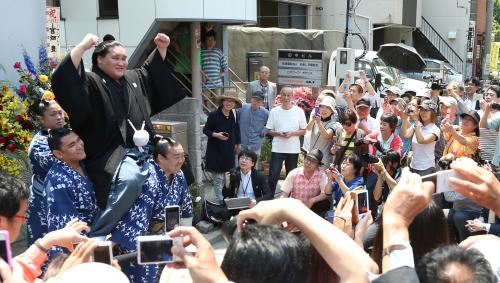 【画像・写真】照ノ富士　大関昇進伝達式で決意の口上「さらに上目指す」