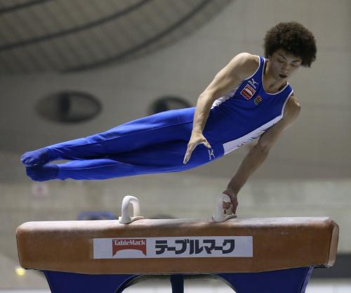 山室　２大会ぶり代表へつり輪トップ通過　アフロ亀山あん馬３位