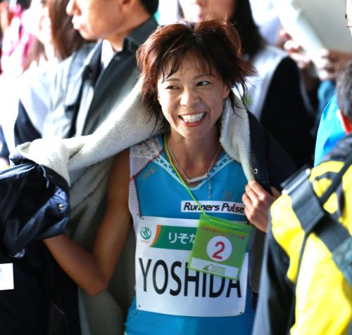 “市民ランナー”吉田香織が２位に　リオ五輪に名乗り　さいたま国際マラソン