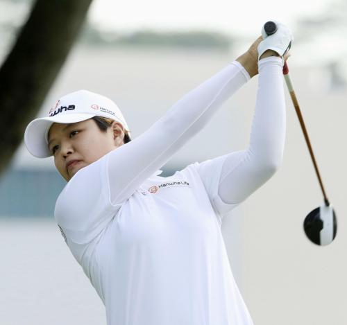 野村６８、３差９位浮上　米女子ＨＳＢＣチャンピオンズ第２日