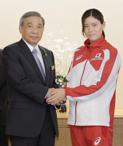 内田美希　群馬県庁を表敬訪問　リオで日本新とメダル狙う