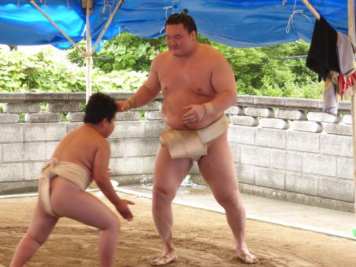 白鵬　余裕の始動「久々の稽古のわりに気持ち良かった」