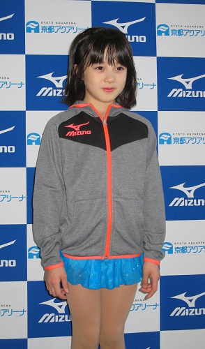 京都アクアリーナアイススケートリンクオープニングイベントのエキシビションに登場した本田紗来