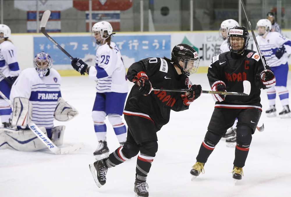 アイスホッケー日本女子、仏に快勝　五輪最終予選前の強化試合