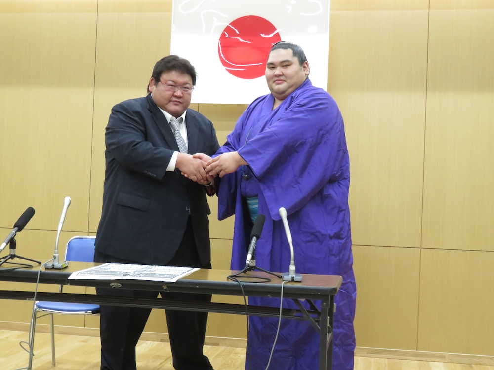大奄美が新入幕　地元・九州場所へ「格好いい相撲を取りたい」