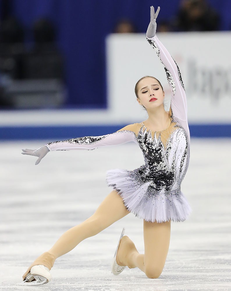 女子ＳＰ２位の１５歳・ザギトワ　ロシアの平昌五輪除外には「ノーコメント」