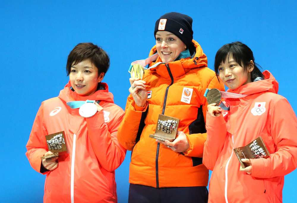 高木美帆　授与式で団体追い抜き金メダル宣言　実現すれば金銀銅コンプリート