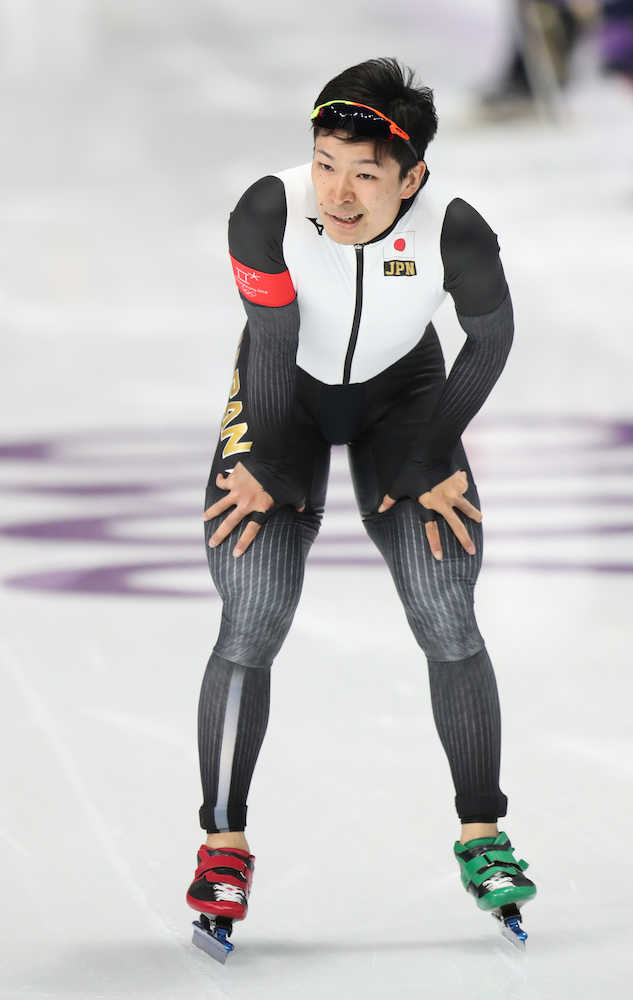 ＜平昌五輪スピードスケート＞男子１０００メートル、レースを終え厳しい表情の小田卓朗