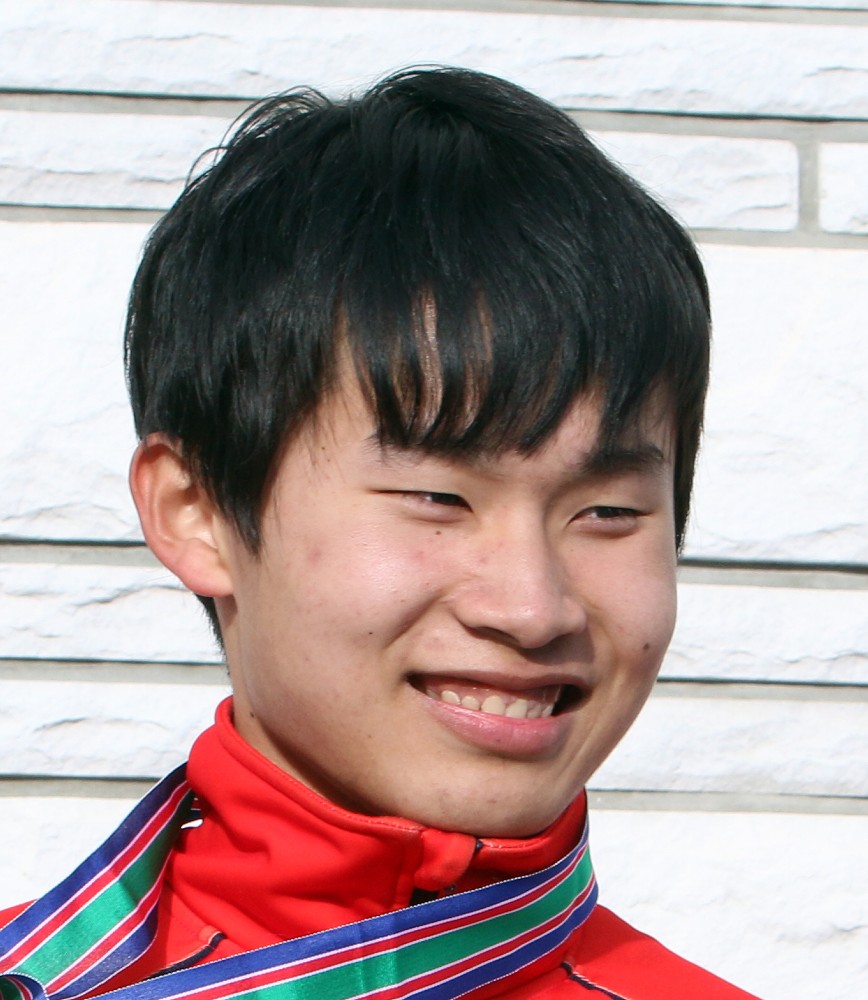 １８歳久保　日本新Ｖ！男子１０００メートル、０秒０７更新