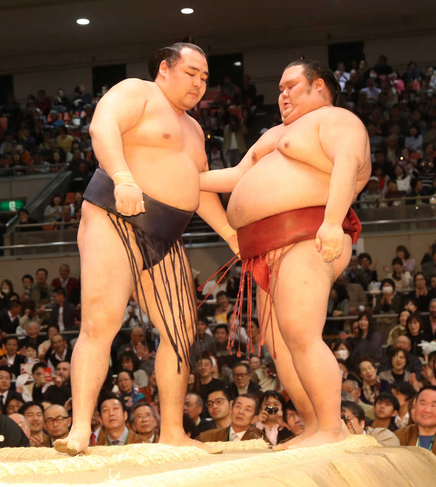 千代丸　鶴竜に敗れるも「相撲をやってきて味わったことない雰囲気でした」