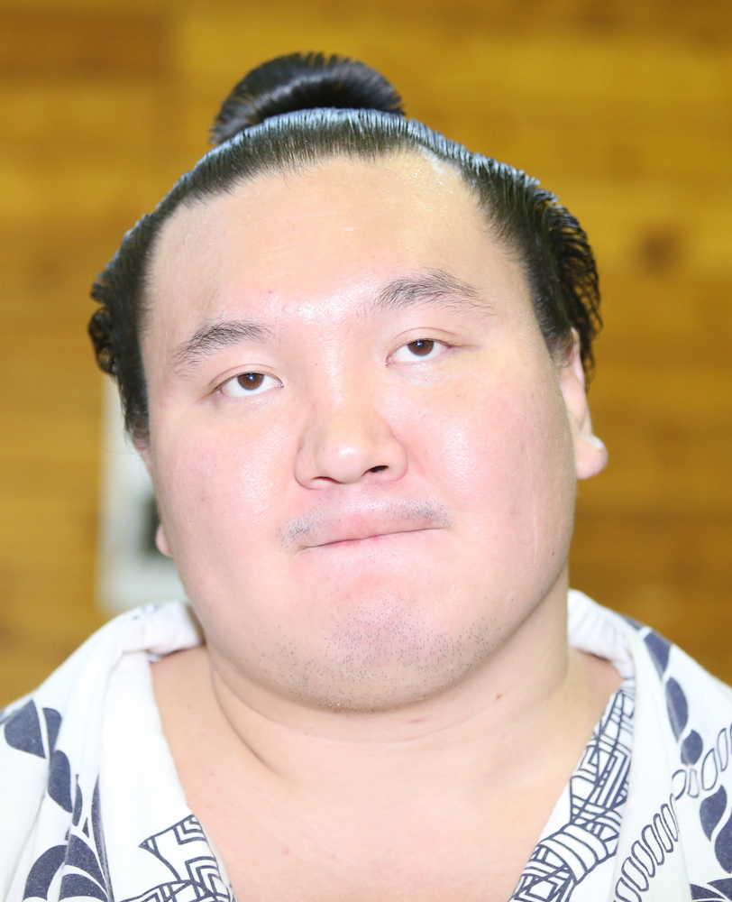 白鵬、父死去に沈痛「東京五輪開会式での土俵入りを見せたかった」