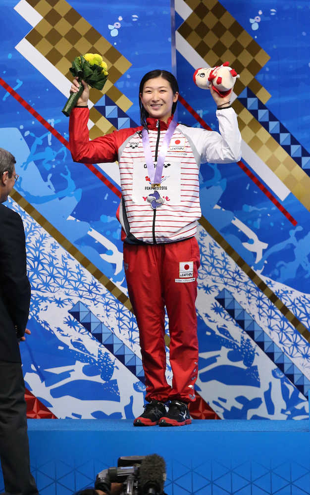 璃花子、日本新の銀　主要国際大会初メダルに「凄くうれしい」
