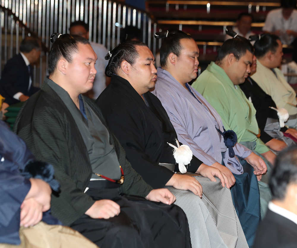 進退を懸ける稀勢の里「いよいよ始まる」２３４日ぶり本場所の土俵へ平常心