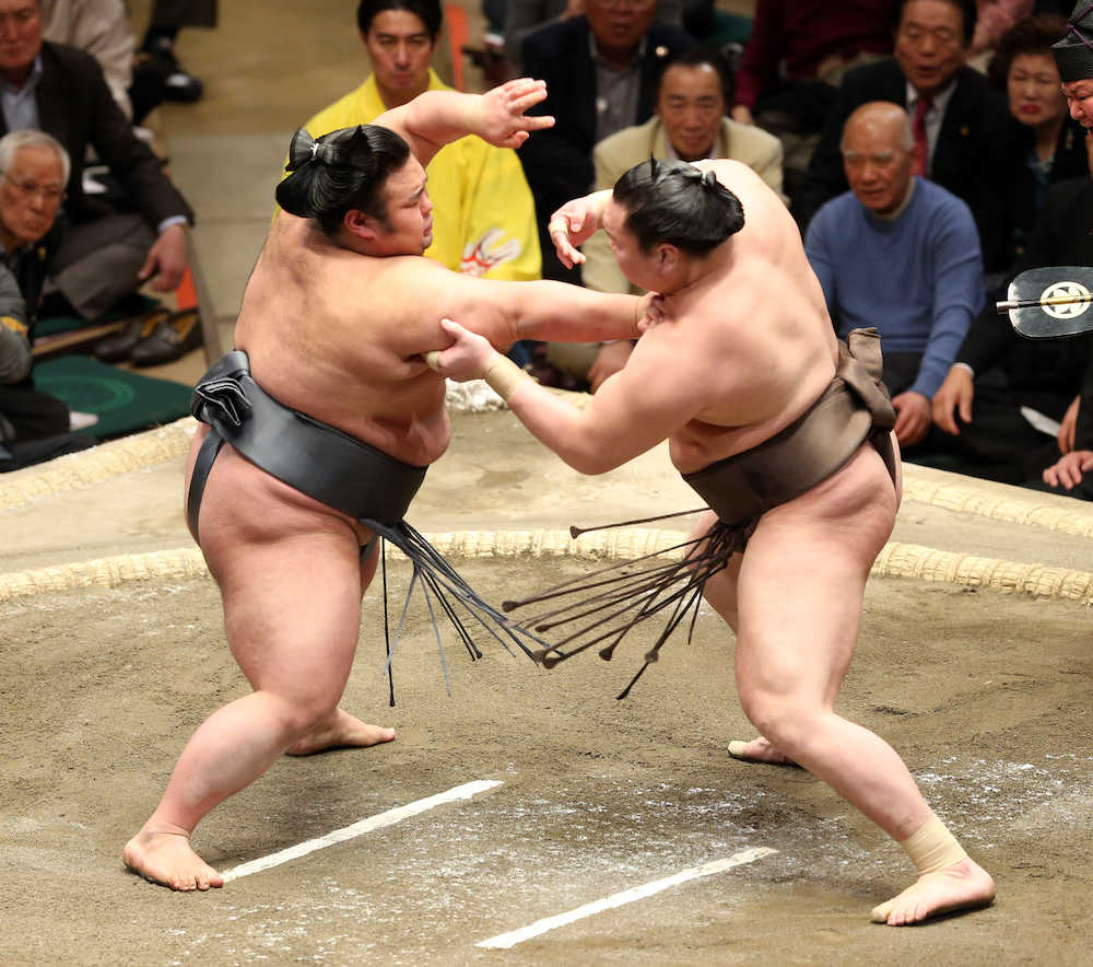 【玉ノ井親方　視点】貴景勝　突き押し一本に徹し安定感