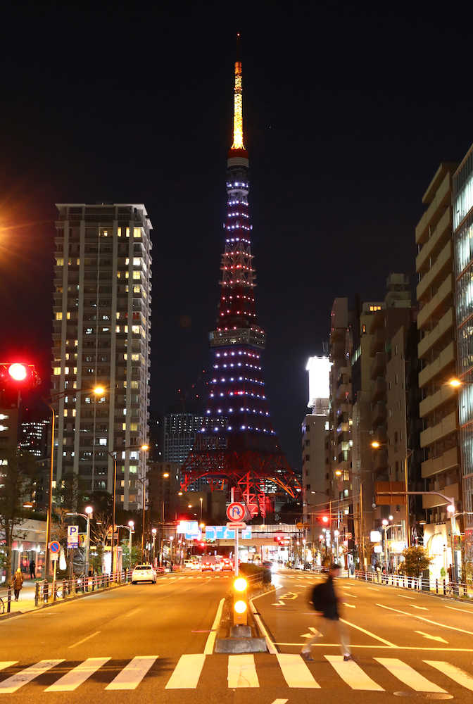 東京タワーも大坂を祝福　日本国旗をイメージしたライトアップ