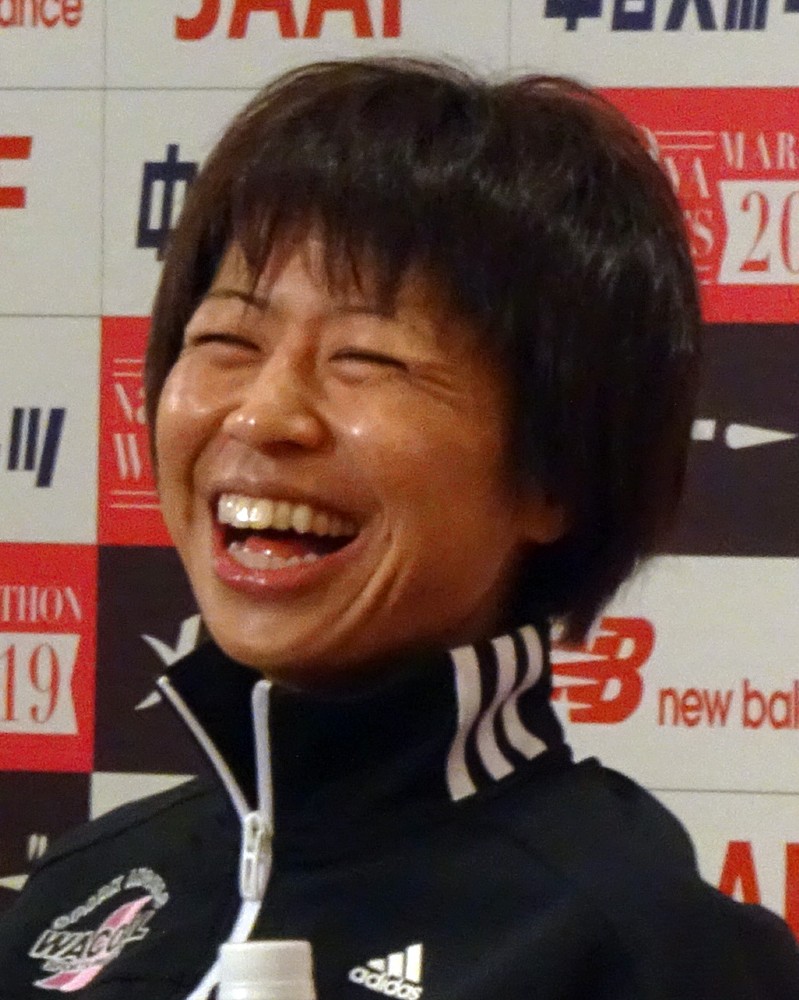 名古屋ウィメンズマラソンの会見で笑顔の福士加代子