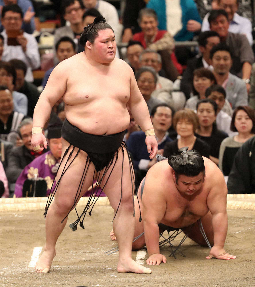 大関獲りの貴景勝　秋場所以来の連敗で4敗目　八角理事長「そんなに甘くない」