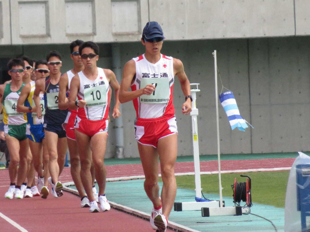 鈴木雄介　大会新記録で初優勝「上出来です」　競歩男子5000メートル