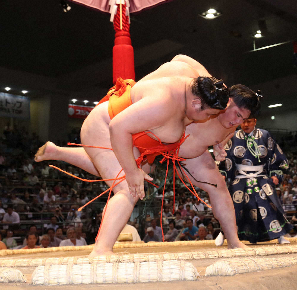 双子力士の十両・貴ノ富士　3度目の正直で勝ち越し「いい意味で優勝争いも意識しています」