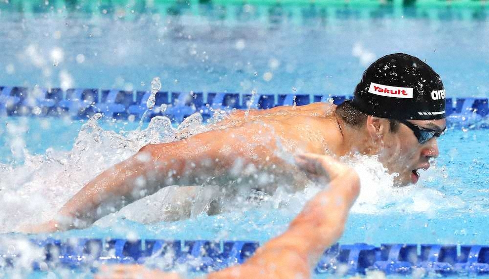 競泳W杯東京大会第1日・男子100メートルバタフライ決勝　力泳する水沼