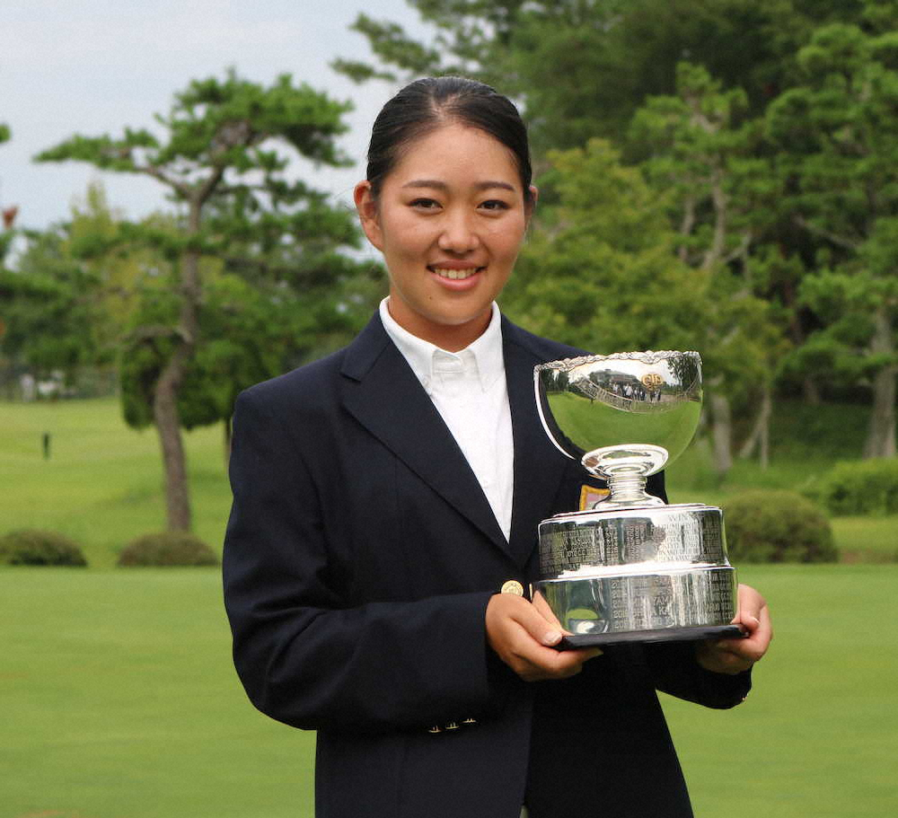 星川ひなの、雷雨中断も何の日本タイトル初制覇　ゴルフ日本女子学生選手権