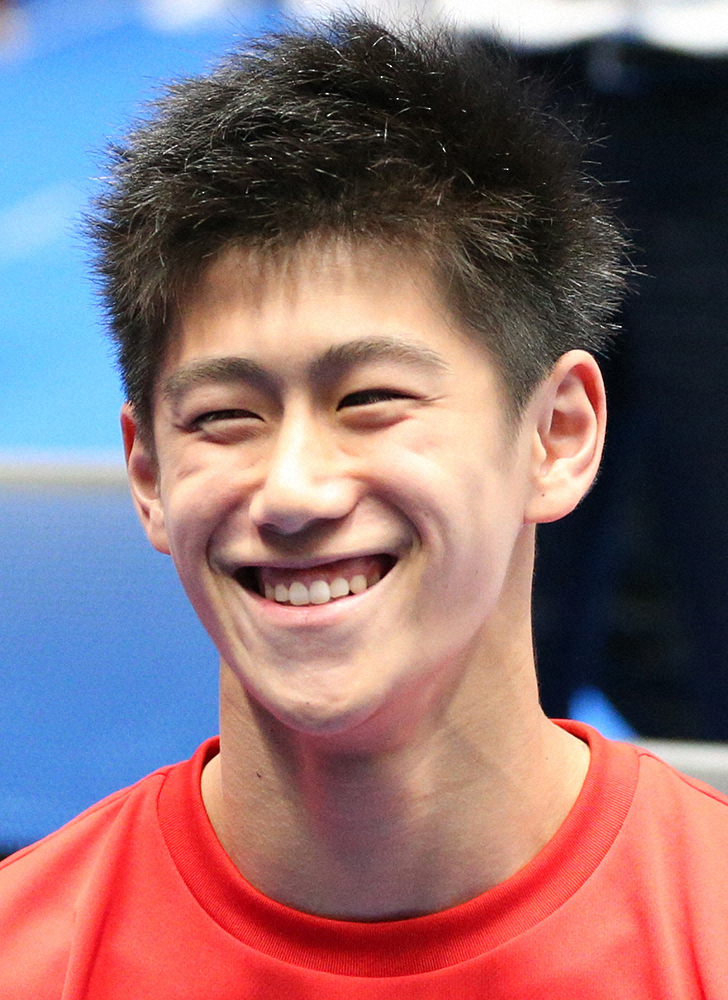 体操ニッポン18歳・橋本大輝が堂々世界デビュー、出場4種目でチーム最高得点