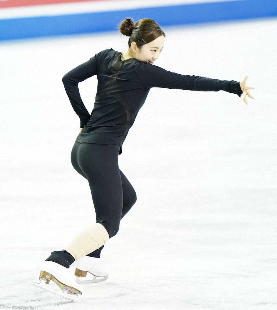 交通事故の本田真凜　涙の調整「どうやって気持ちを強く持てるか」　スケートカナダ公式練習