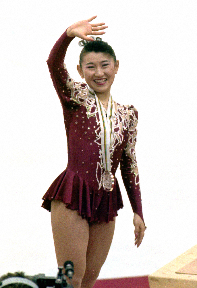199２年アルベールビル五輪、女子シングルで日本フィギュア界初のメダルとなる銀メダルを獲得した伊藤みどり