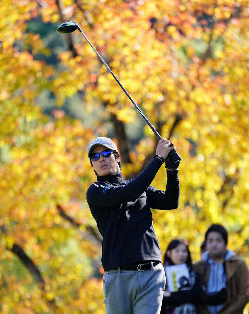石川遼　攻めのゴルフで7位浮上　奇跡の逆転賞金王へ望み