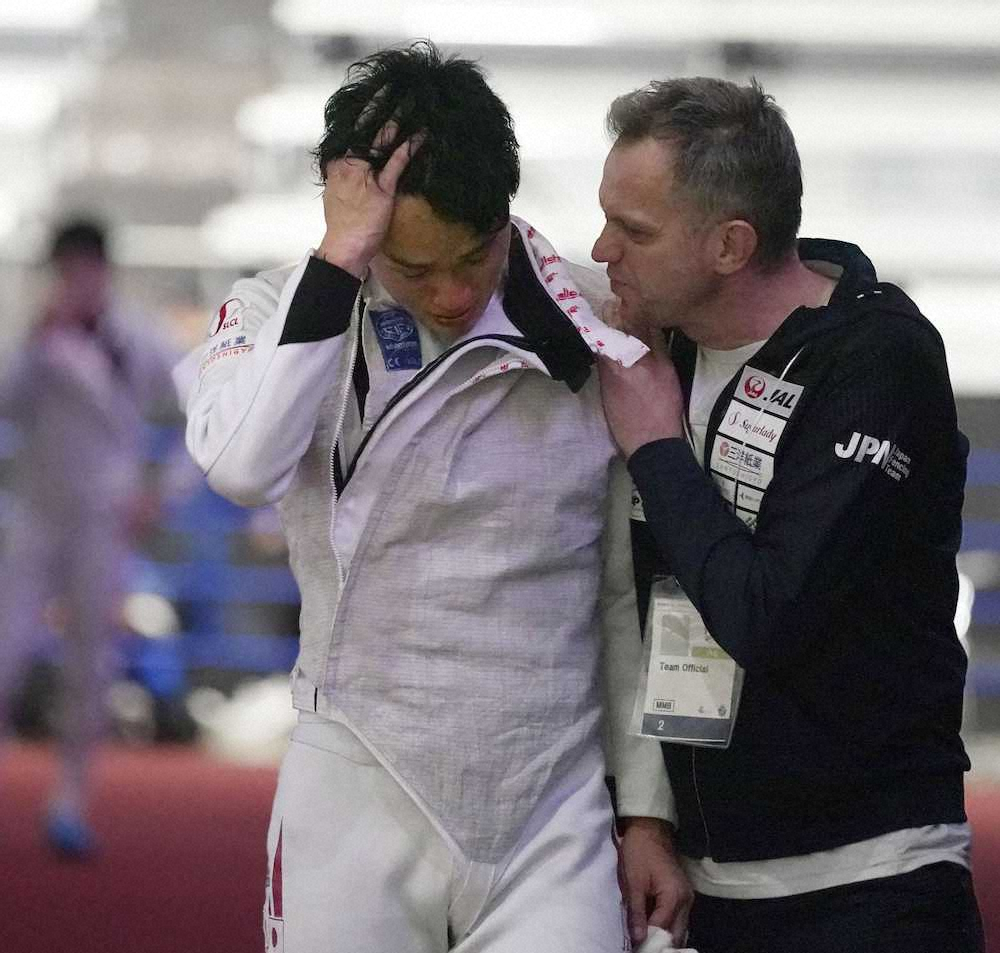 フェンシング男子フルーレ団体で日本悔し8位　五輪舞台で苦戦