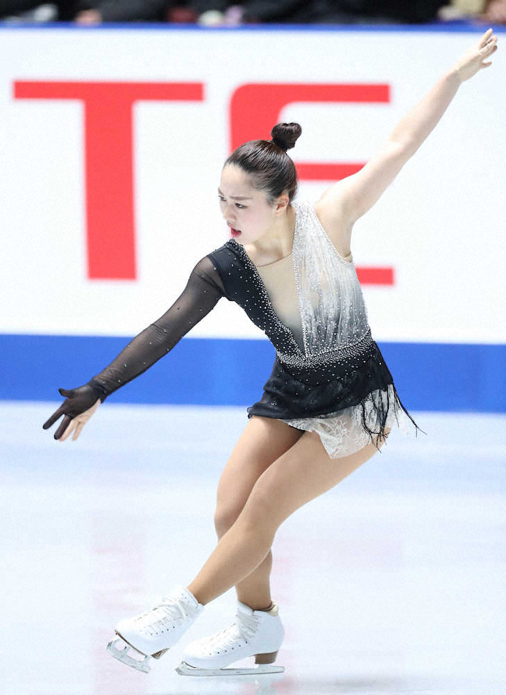 【画像・写真】＜フィギュア全日本選手権第1日＞女子SP、演技をする樋口新葉（撮影・小海途　良幹）