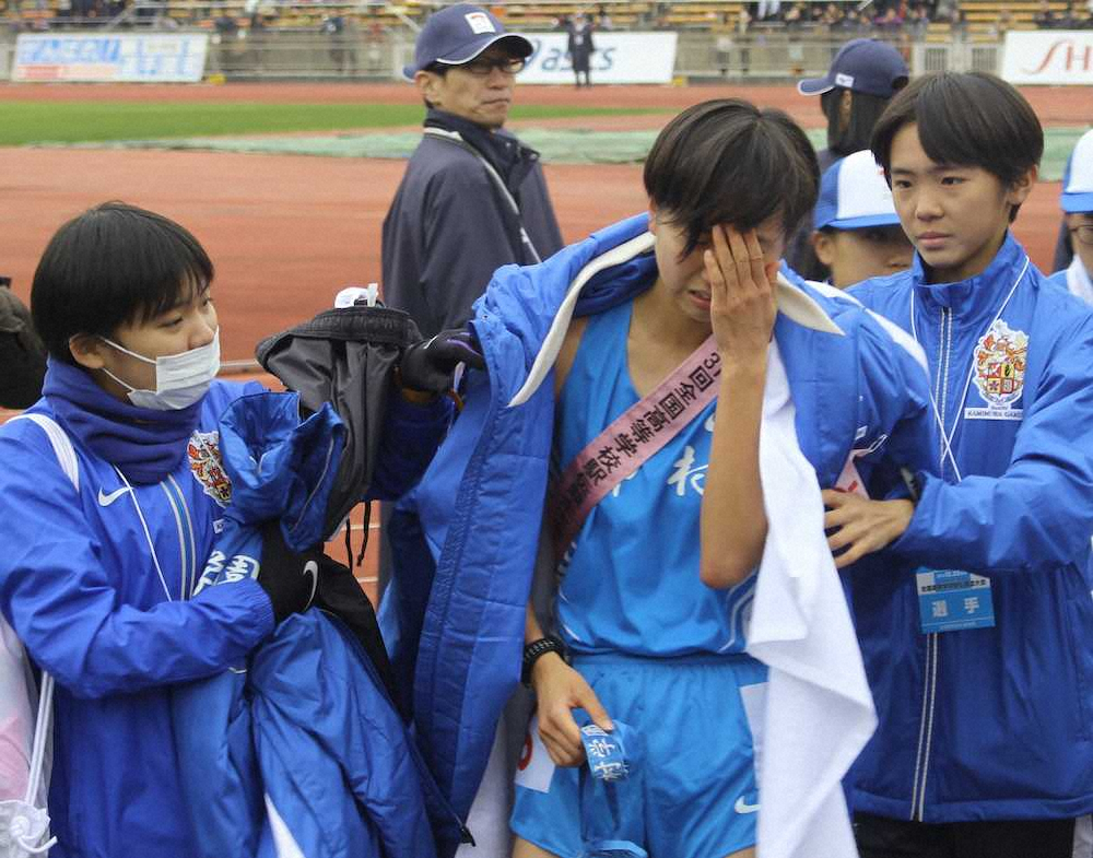 神村学園、19秒差で涙の2位　中須主将「気持ちの弱さが足にも出た」
