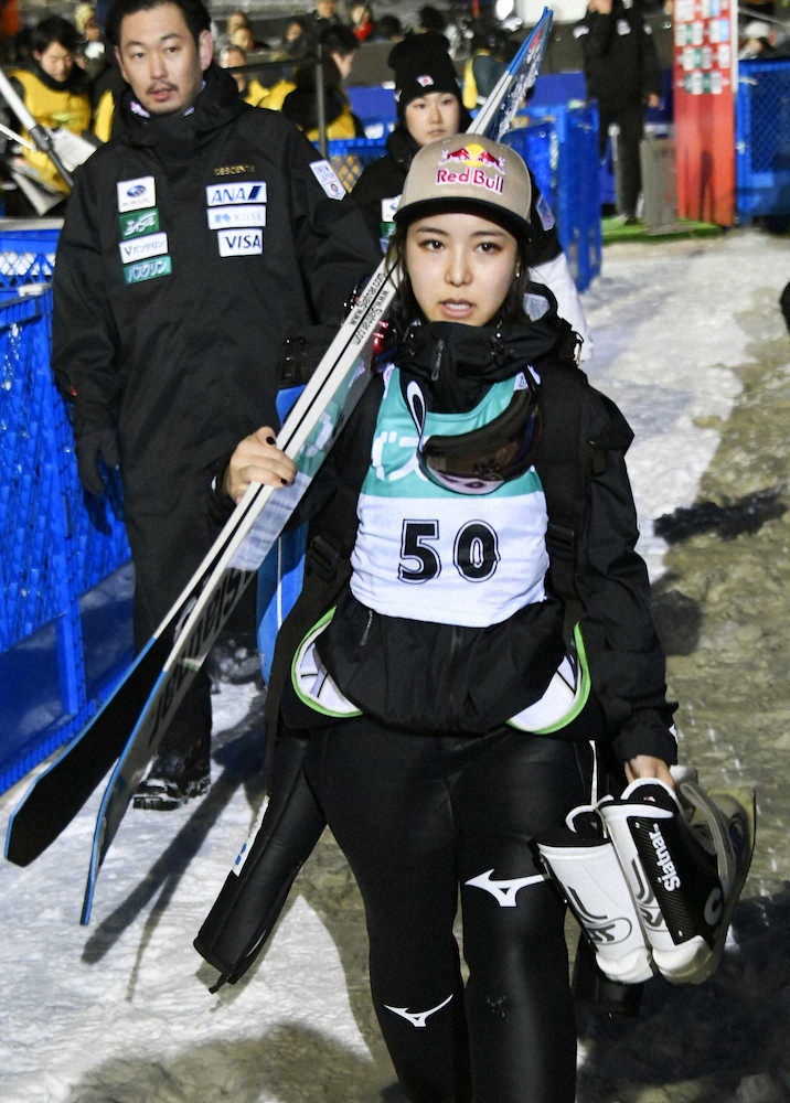 高梨沙羅　風に嫌われ4位　表彰台逃すも「札幌で恩返しできるようベスト尽くす」