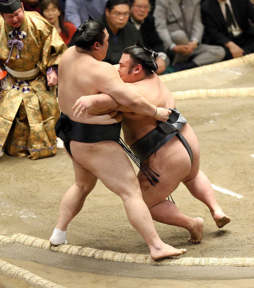 貴景勝、1敗守り首位キープ　豪栄道は5敗目　高安は大関復帰へ崖っぷち