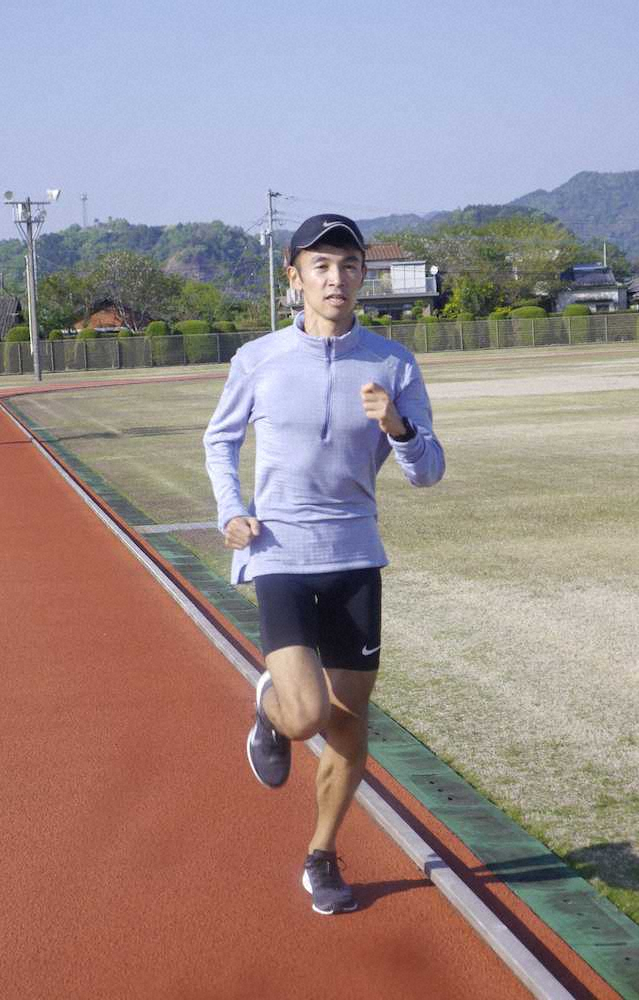学生最強ランナーから五輪メダリストへ　相沢晃がひた走る“円谷ロード”「同郷で何かの縁を感じます」