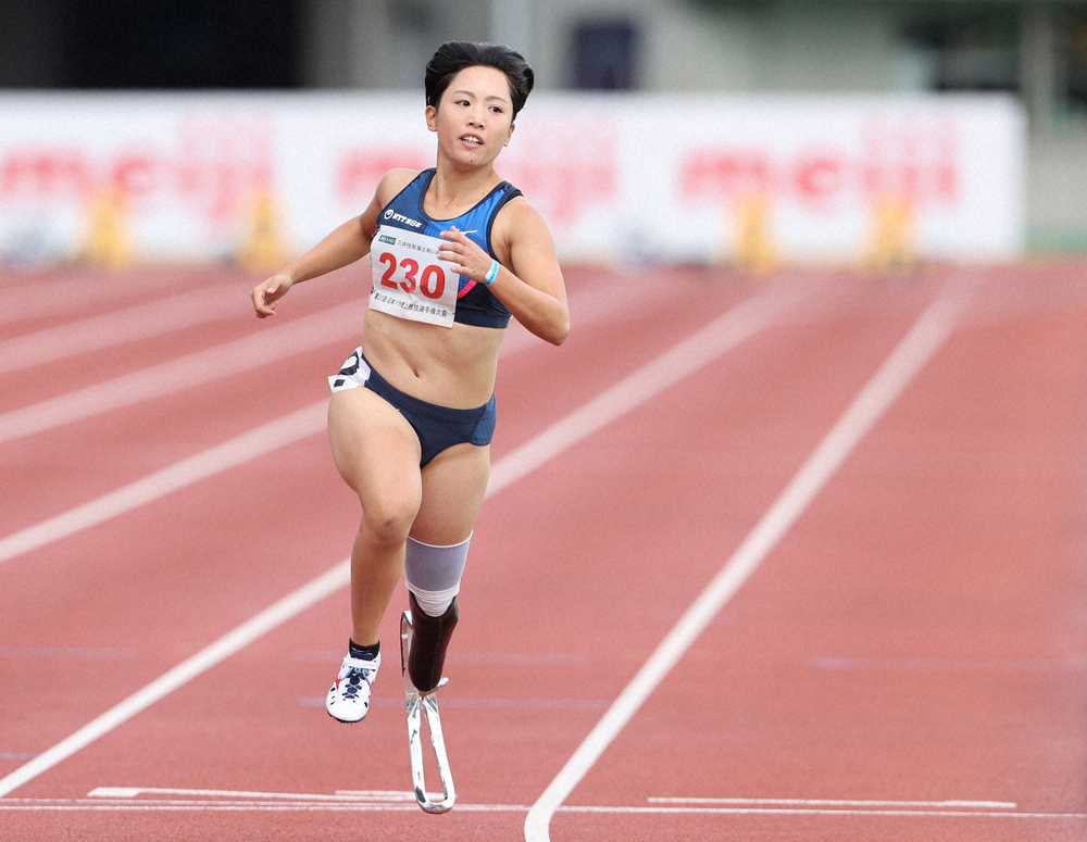 ＜日本パラ陸上競技選手権最終日＞女子100メートル（義足T64）で優勝した高桑早生（撮影・小海途　良幹）