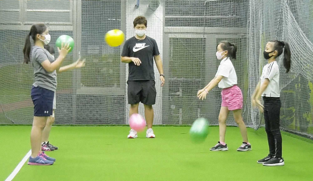 【しぶこ専属・斎藤大介トレーナーと世界を目指そう(5)】ボールを使って反射神経を鍛えよう