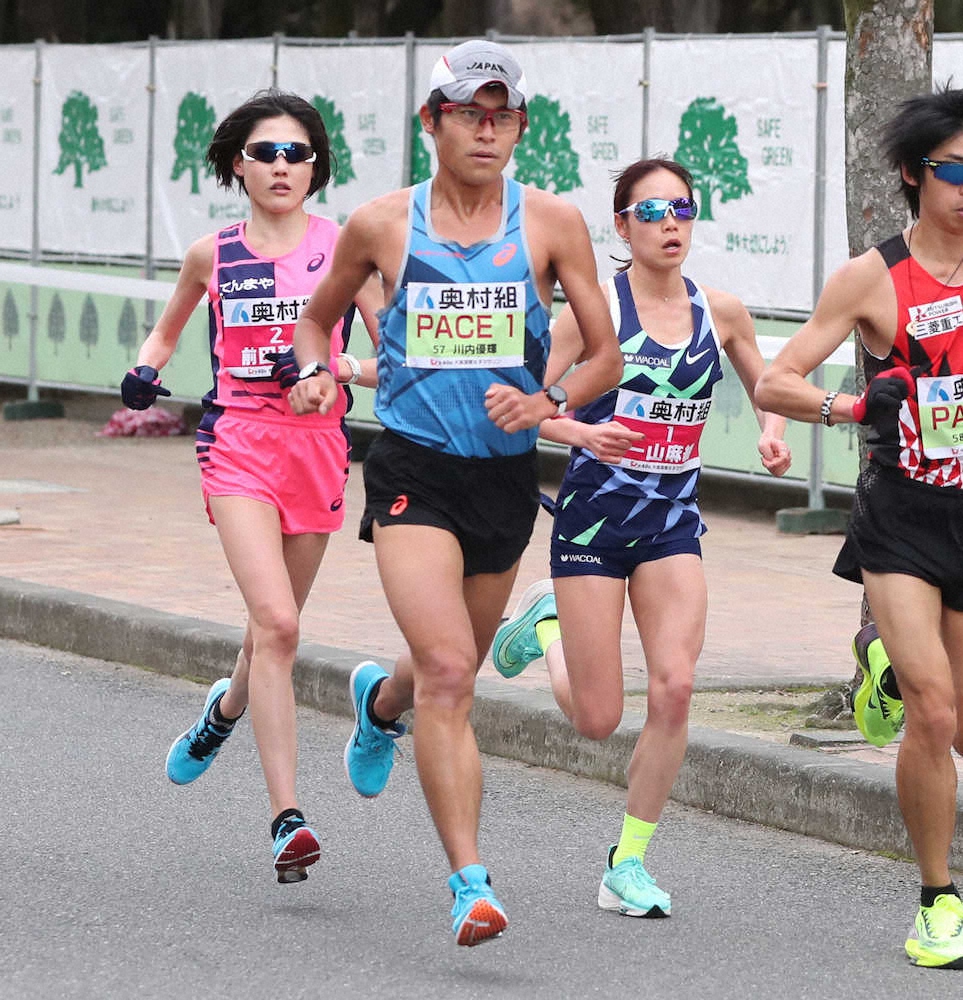 川内優輝がペースメーカー、大会初の男子選手の先導でスタート　好記録期待の大阪国際女子マラソン
