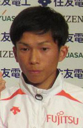 鈴木健吾が日本新記録で初優勝「こんなタイム出ると思ってなかった」
